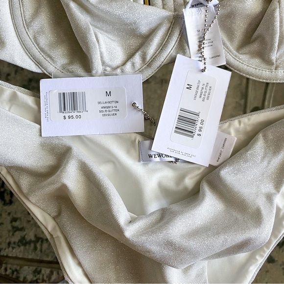WeWoreWhat Bikini Vintage Bra Delilah Shimmer Sparkly Solid Glitter Silver M NWT - Picture 4 of 8